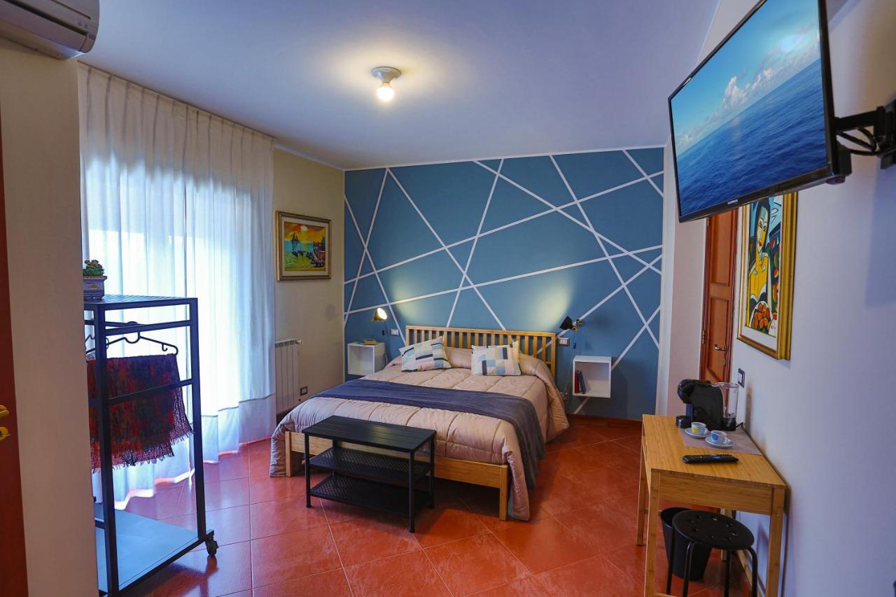 B&B Casabuddace เมสซีนา ภายนอก รูปภาพ